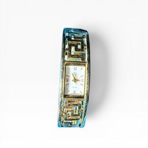 Gold Women's Decorative Bangle Watch